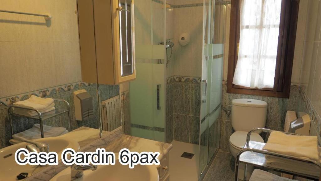 דירות Onís Casa Cardin מראה חיצוני תמונה